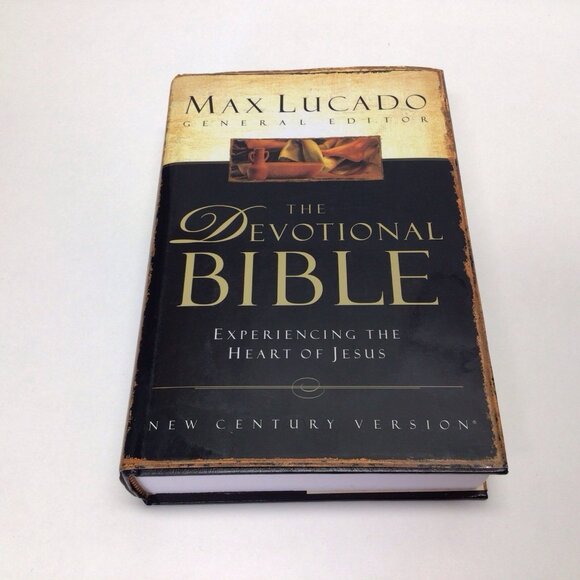 The Devotional Bible Experiencing the Heart of Jesus Max Lucado Hardcover NEW - Picture 11 of 11